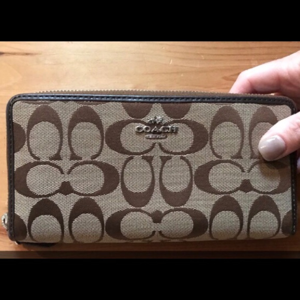 Coach Accordion Wallet